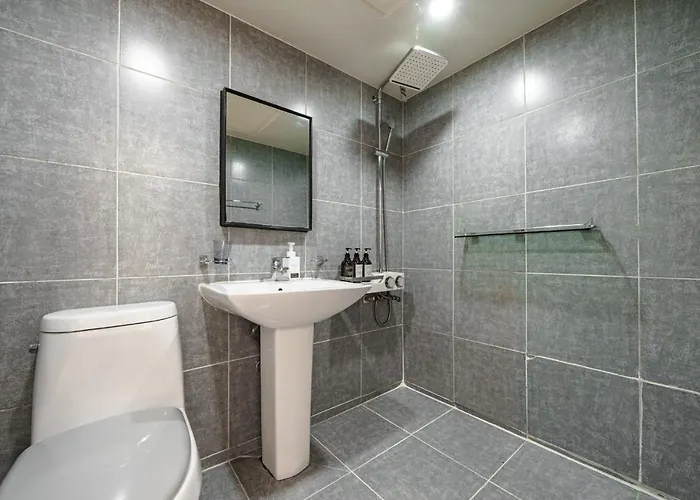 Waba Classic Gwanganri Hotel 2*