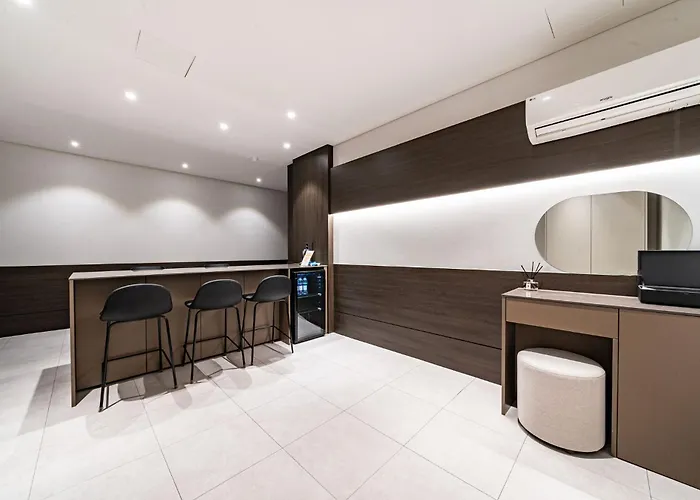 Hotel Waba Classic Gwanganri 2*