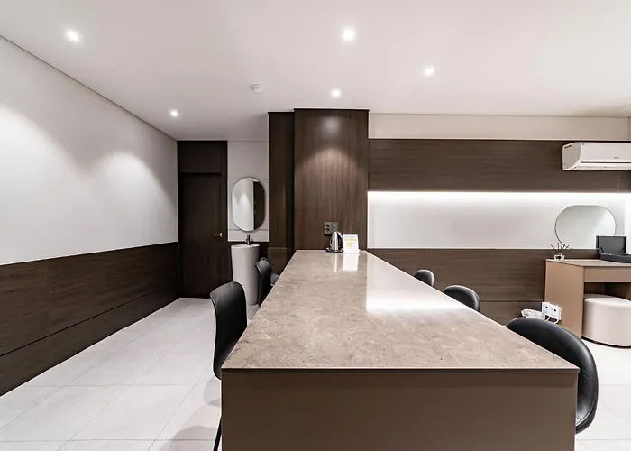 Hotel Waba Classic Gwanganri 2*